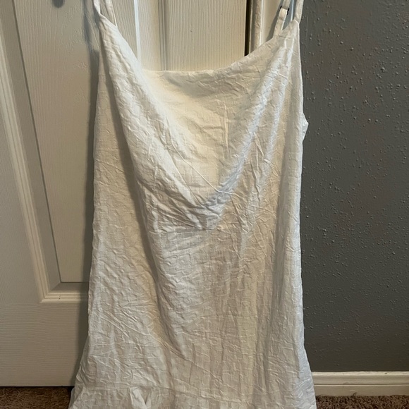 Live to be spoiled - Picture 1 of 3